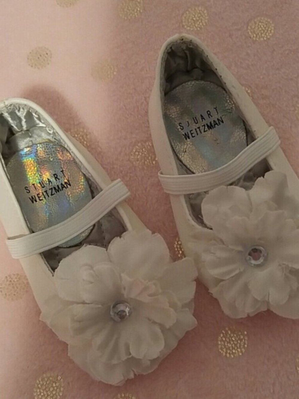 Stuart Weitzman SZ 2 "Baby Bud" Faux Leather with Flowers & Rhinestone Center